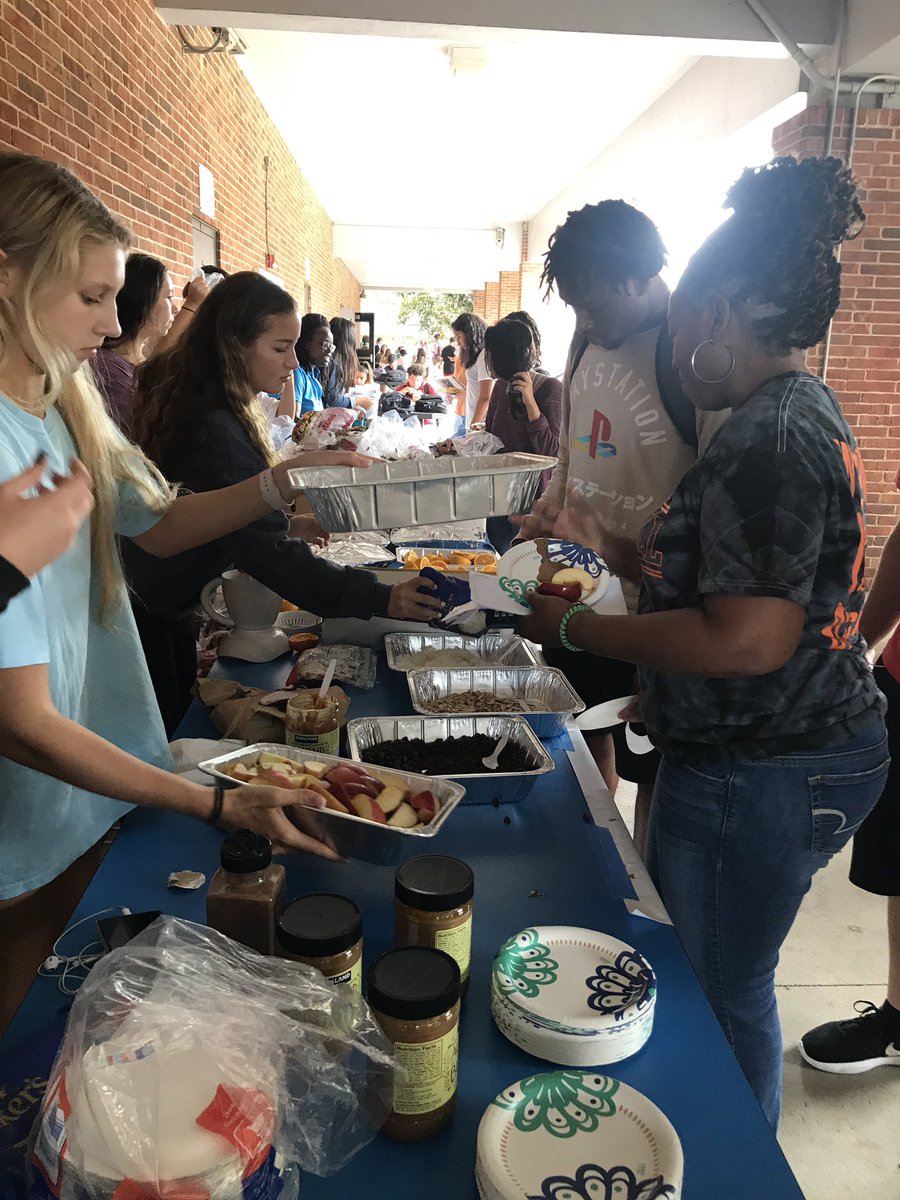 Live.Life.Healthy tweet media