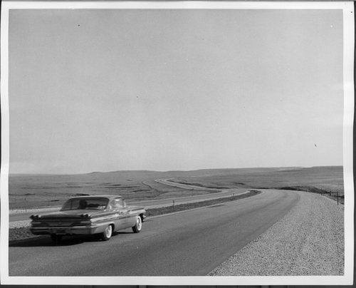 #onthisday in 1956 the Kansas Turnpike opened at 6a.m. with free travel on the first day. #kansashistory