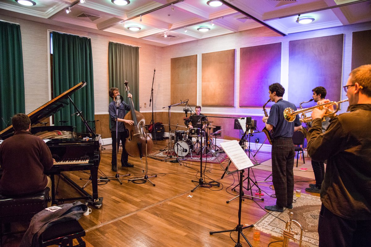 mqalabs's tweet photo. #MQALive at @Audiofest: @mishamamusic MQA Live performance streamed in real time from @RAK_Studios into partner listening rooms in Denver on 6 Oct
https://t.co/K56hn3OEPg

#MQALive #MQATakeMeThere #RMAF2018

@NADElectronics, @Bluesoundhifi, @caryaudio, @ProJectAudioSys, @Simaudio https://t.co/if4dKNaHx5