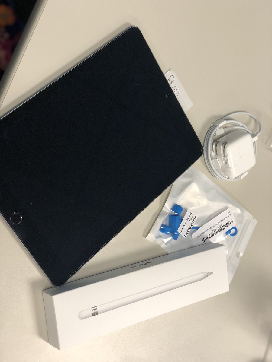 MsPerez_SJE's tweet photo. Christmas in October! Thank you! Excited to use my Apple Pencil in class! @DPISD #dpisdtech #empower @AppleEDU @DPISD_Tech https://t.co/A5dy1tIUX0