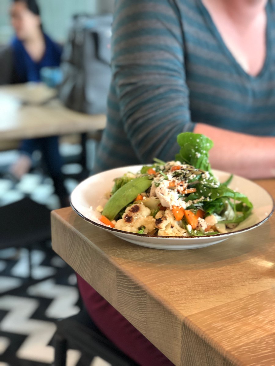 NOON Equation: Busy lunch + seat at the bar + a BIG Salad made even bigger by extra avocado and chicken = A moment of delicious calm in the middle of a hectic day. The BIG Salad is perfect as is but so many we can’t resist adding a little of this or that. #swoonfornoon