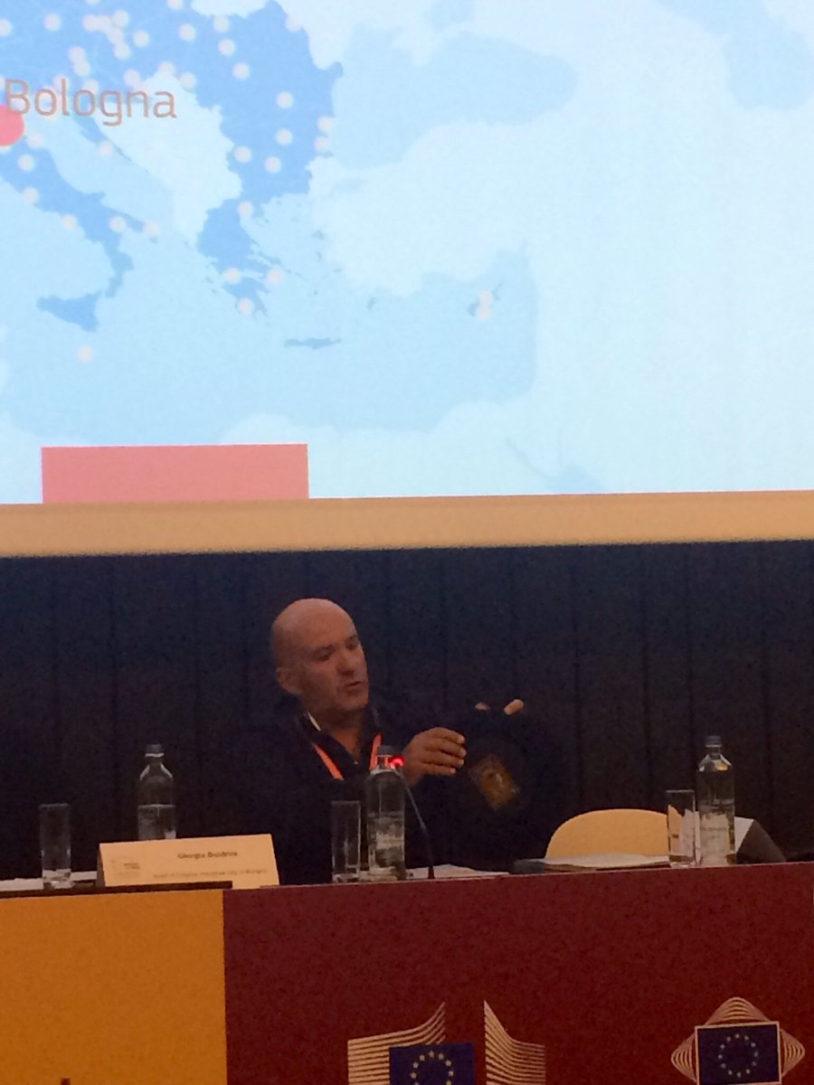 CamiladeEpalzaA's tweet photo. .@Creadis3Europe @Gob_eus
 taking part at the #EURegionsWeek #EWRC2018 conf #EUCreativecities @EU_ScienceHub @EU_Commission ! #Bilbao #Donostia #culture #creativity #CCIs #datas #indicators measure potential https://t.co/Eg1gORCvDs