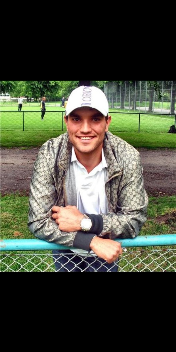 #Vilaifrid  Labbe en fantastisk forbollsspelare men en enastående människa du gick för tidigt ❤️❤️. #LabinotHarbuzi