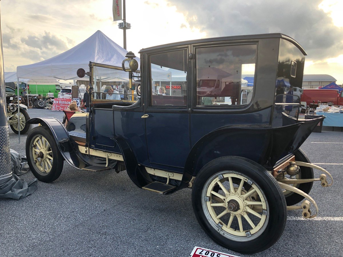 Clive Cussler on Twitter "Just bought this 1913 Renault at the Antique