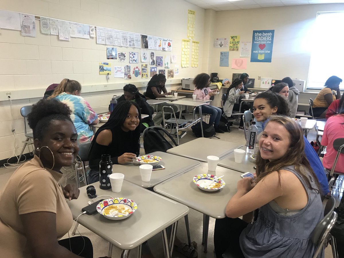 whsmcc's tweet photo. Thank you to all those that came to the meeting yesterday !!! https://t.co/lzic9BrA2S