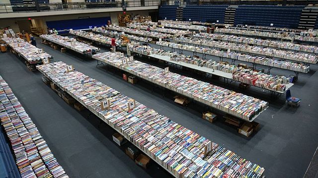 cobblibrary's tweet photo. Y'all, we are ready for you! Join us this weekend at the #CobbCivicCenter for our #FallBookSale! .
.
Friday + Saturday | 9:00 am - 5:00 pm
Sunday | 1:00 pm - 5:00 pm
**Cash and Check only**
.
.
#booksale #tonsofbooks #librarybooksale #cobbcounty #cobblib… https://t.co/LvCiLsBB3K https://t.co/DBcrQRsa4H