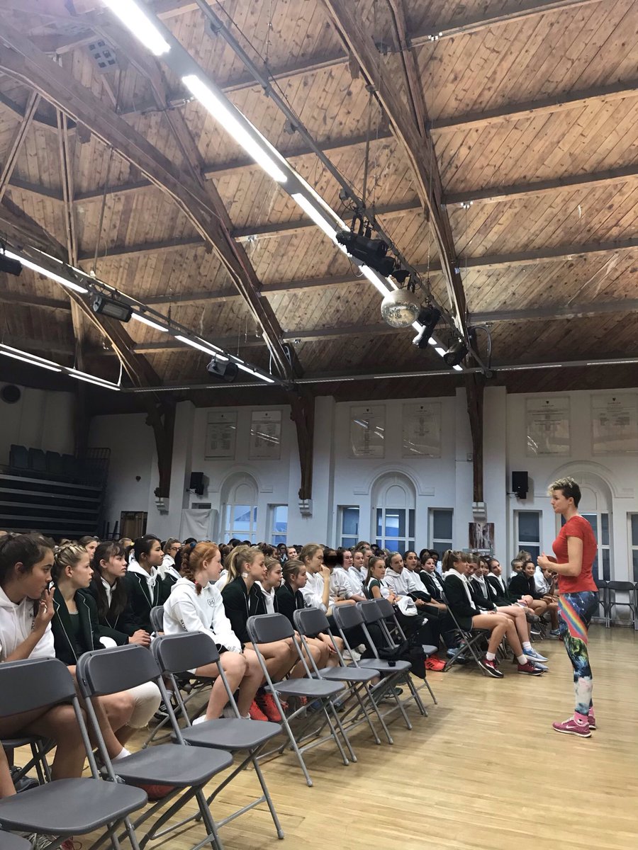 SHSYear9's tweet photo. Year 9 have been busy learning about personal growth today, with an inspirational talk from @AnnaMcNuff , @LQCoach, Smoothie Bike Challenge, setting goals and enjoying a KS3 team dance! #InternationalDayoftheGirl @SurbitonHigh #SurbitonCope https://t.co/JVNHAlZhOr