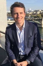 Fullcar_auto's tweet photo. Nomination : Thierry Gilmaire devient responsable du réseau des intervenants e-convoyage de Fullcar Services #convoyage #flottes #automobiles
https://t.co/XzH67bvWZD https://t.co/ROSyU6NfP3