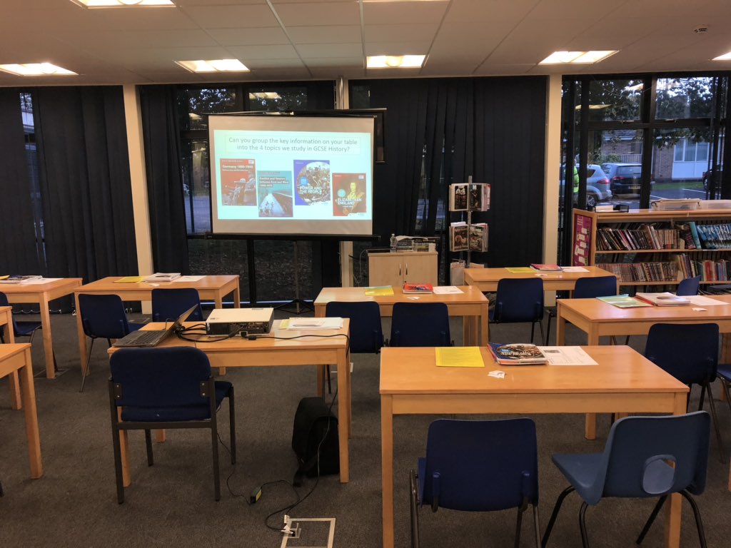 sehartsmith's tweet image. Set up ready for ‘How to History’ KS4 revision evening sessions tonight #howtoexcel #aqagcsehistory #historyteacher @staugustinescc