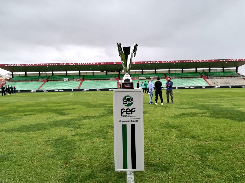 Merida_AD's tweet photo. 😏 ¿Preparados? 🏆 https://t.co/mTcsHw0AfD