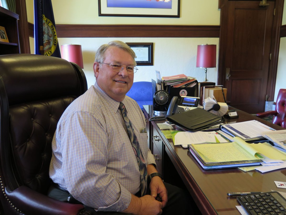 BetsyZRussell's tweet photo. Eye on Boise: Idaho Secretary of State Lawerence Denney to amend his current, past campaign finance reports https://t.co/klc1i0a98k #idpol https://t.co/9o4efzE2Ce