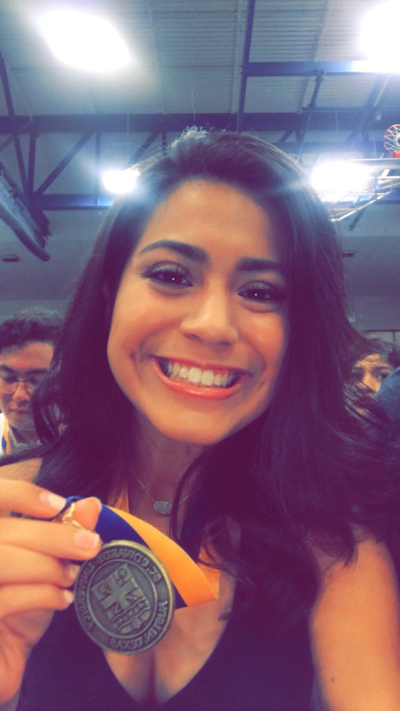 mommajen00's tweet photo. Celebrating this beautiful girl as she ventures through her first year of college!
โThe stats show that when you educate a girl, you educate a family, a community, a country.โ @MichelleObama talks #DayOfTheGirl #InternationalDayoftheGirl #SEU22 https://t.co/8cx63IUZvG