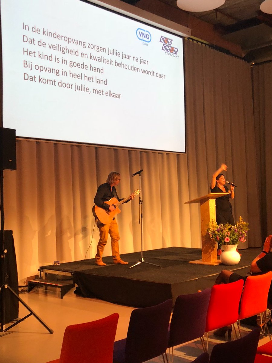 Mooi slotlied op Congres #Kinderopvang Toezicht en Handhaving 2018 #veiligheidengezondheid #risicomonitor