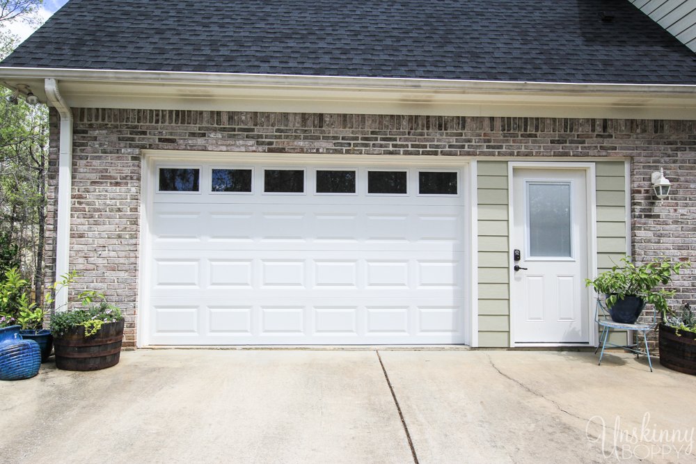 ThreeBids's tweet photo. In the market for a garage door specialist? We can help you find one - fast and at no cost to you! Click the link to find the right contractor for the job.  https://t.co/qvJQ7SJ8uV https://t.co/jOm8XRb8Gx