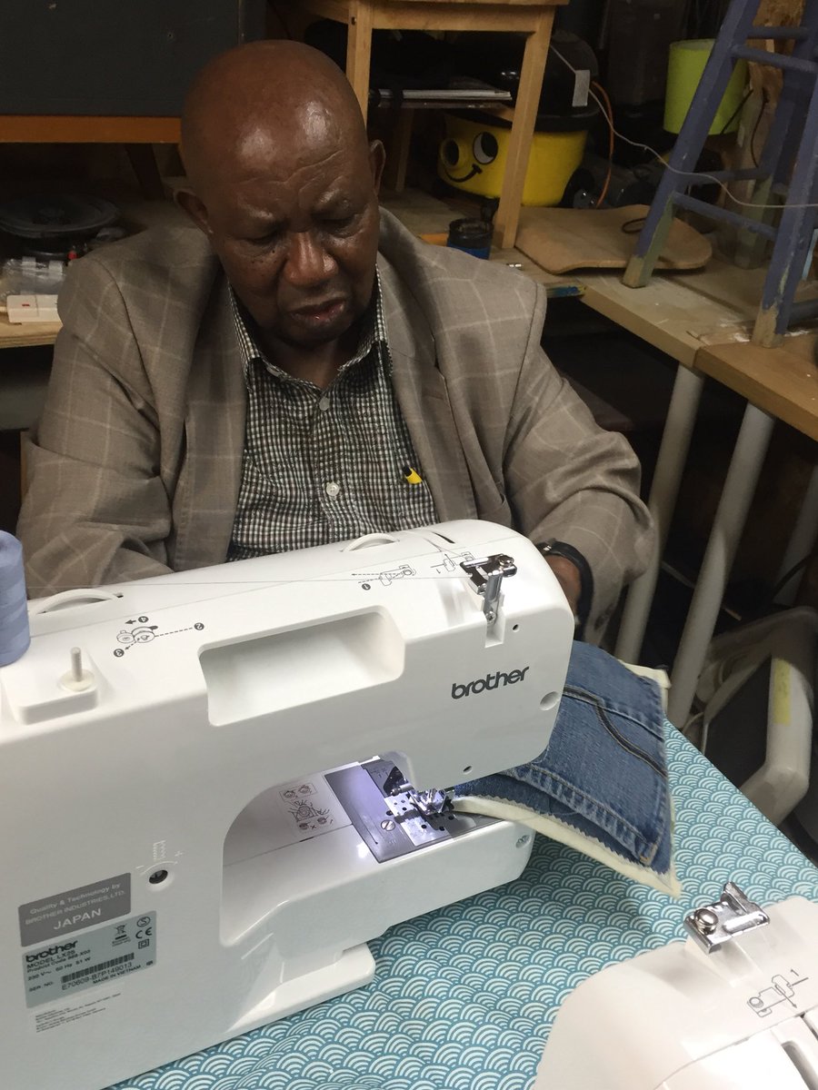 N1Clare's tweet photo. Our new sewing addict!!!! @GroundworkLON #silverliningshackney club making a #jeans pocket pot holder #newskills #craft #craftforacause #repurposeloop @hackneycouncil https://t.co/PXG9POXaYq