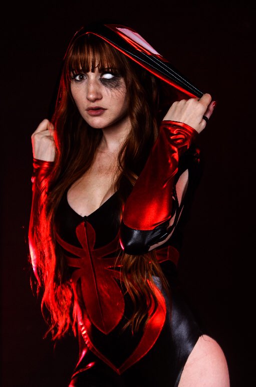 EricaMuseActs's tweet photo. More MJ trying not to let the venom within show ๐ฑโค๏ธ Shot by @joshd1301 #venom #cosplaygirl #cosplay #venomcosplay #marvel #marvelcosplay #cosplaymodel #actress #photography #nerdygirl #geekgirl #halloween #bodysuit #ericamuse #starsofcosplay #sharemycosplay #cosplayer https://t.co/Am3Ln4t20C
