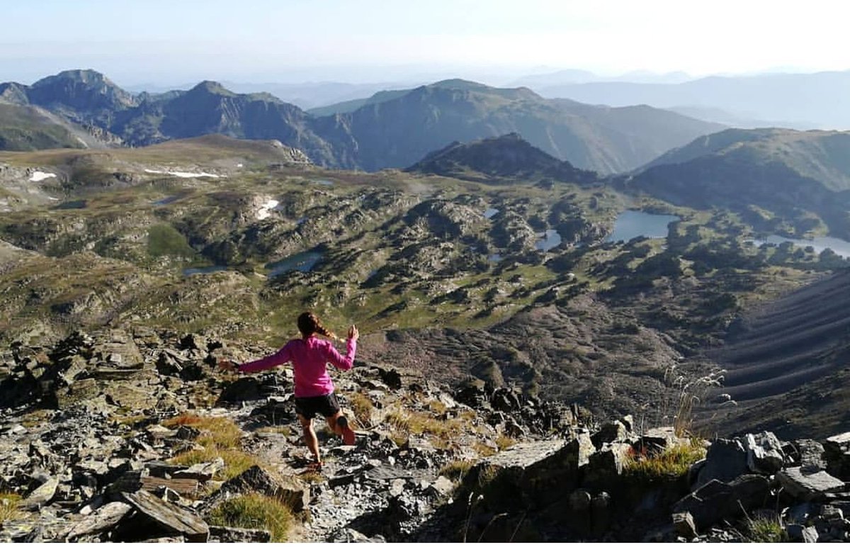 bcnxwin's tweet photo. Feliz fin de semana largo lleno de kilómetros de #trailrunning.
#xwinner @ClaudiaSabataF https://t.co/QKt0Kn9OvV