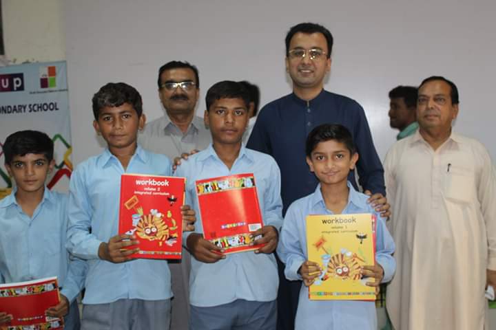 RHWassan's tweet photo. #EducationIsFreedom
#WorkBookDistribution among students at Govt. Naz School Khp https://t.co/j0h4B7G2vu