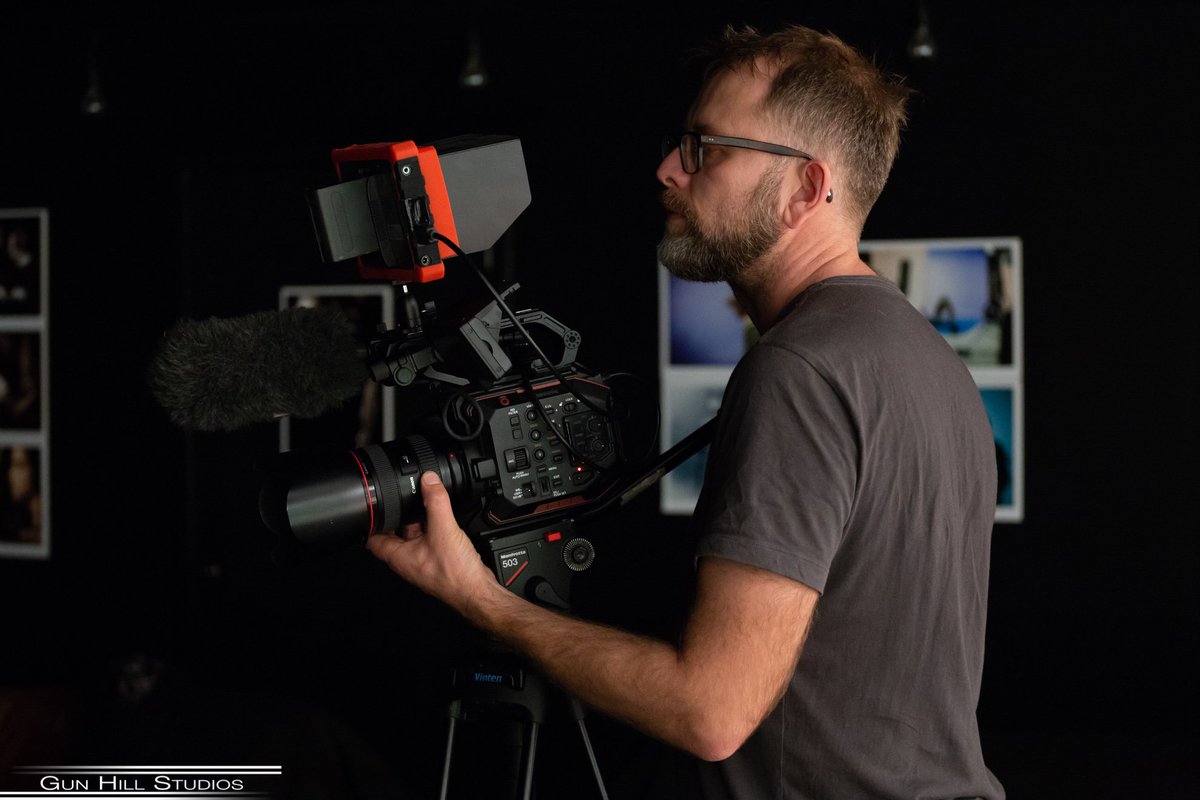 gunhillstudios1's tweet image. @simoneldon captures the Millyard Motorcycles on the Panasonic EVA1 @TheVaricam #eva1 #panasonic @AllenMillyard #gunhillstudios