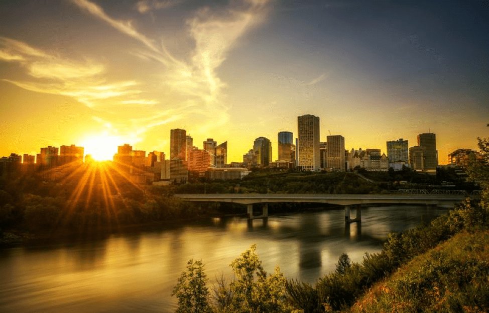 GenieTraveler's tweet photo. 4 Things To See In Edmonton https://t.co/QLUIeF5kIu https://t.co/XwHAvFZ7rW