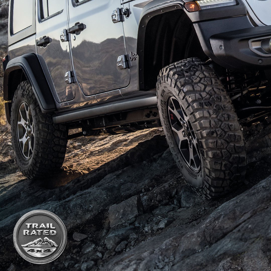 Jeep_UK's tweet photo. Guess who’s back? Join us for our official All-New Jeep Wrangler launch weekend on 13-14 Oct.
Book a test drive now: https://t.co/V7gsPvHKZJ https://t.co/ZYG6uh20Lw