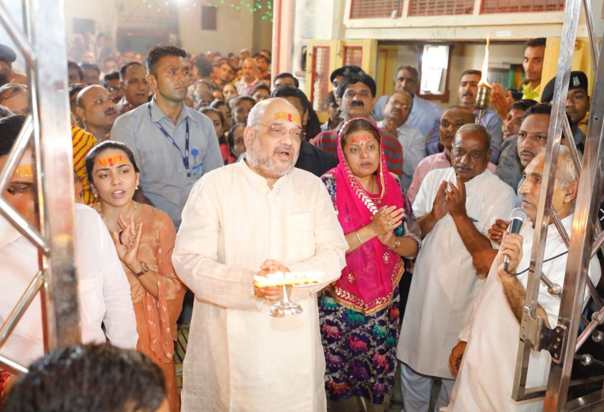 Amit Shah performs aarti at Kuldevi Bahuchar mandir in his native town Mansa in Gujarat