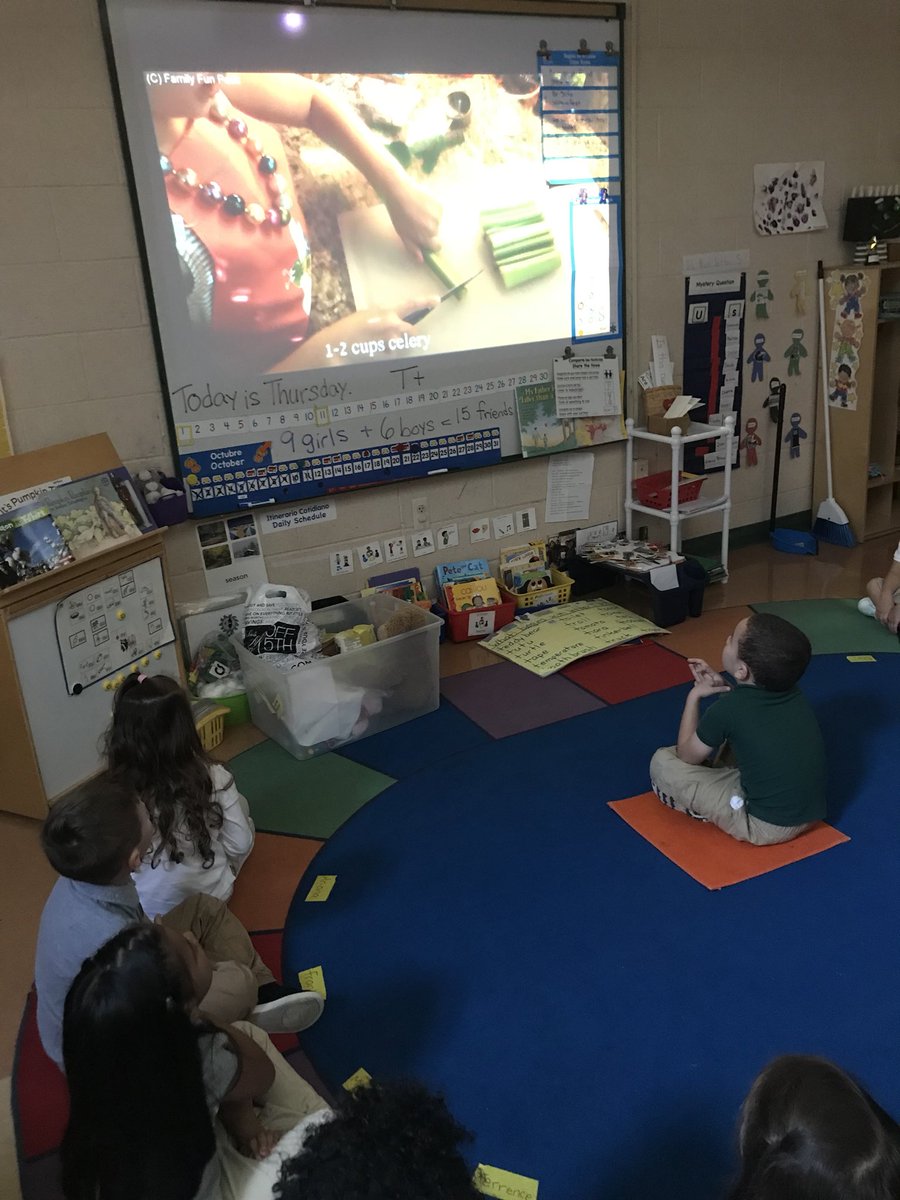NatalieBauer20's tweet photo. Using technology to give us a cooking lesson by kids for kids! @jmfeclc @LBpublicschools #wcmm #FutureReadyNJ #FRNJ https://t.co/LtEGWtK4DB