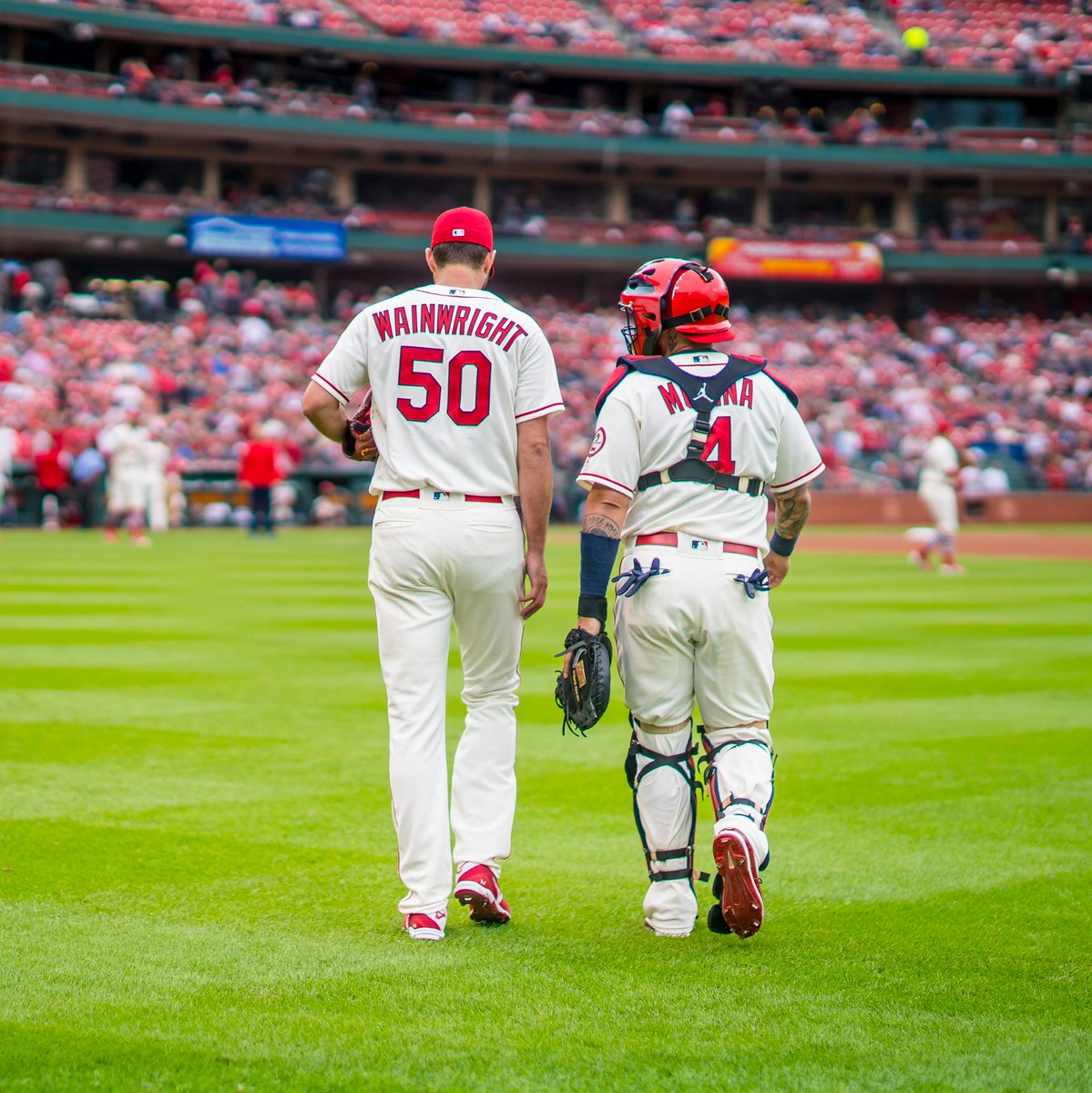 Cardinals's tweet photo. ONE MORE YEAR!
The #STLCards have agreed to terms with veteran pitcher @UncleCharlie50 on a one-year contract for next season. Wainwright will enter his 15th season with the Cardinals in 2019, matching Bob Forsch for the third-most as a pitcher in a Redbirds uniform. https://t.co/pf23XN3jgS