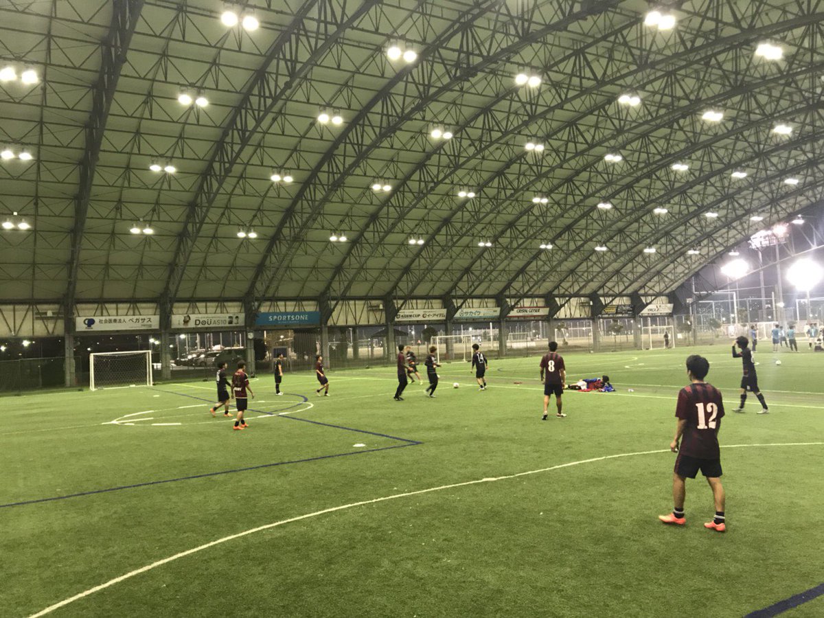 FcFamiliar's tweet photo. 10/10  vs FC.pereza @J-GREEN

先日FC.perezaさんとフットサルを開催致しました。随所に良いプレーも見られましたが、戦術等などFC.perezaさんから学ぶことは多かったと思います。
対戦していただいたFC.perezaの皆様ありがとうございました。 https://t.co/A4OW1md4au