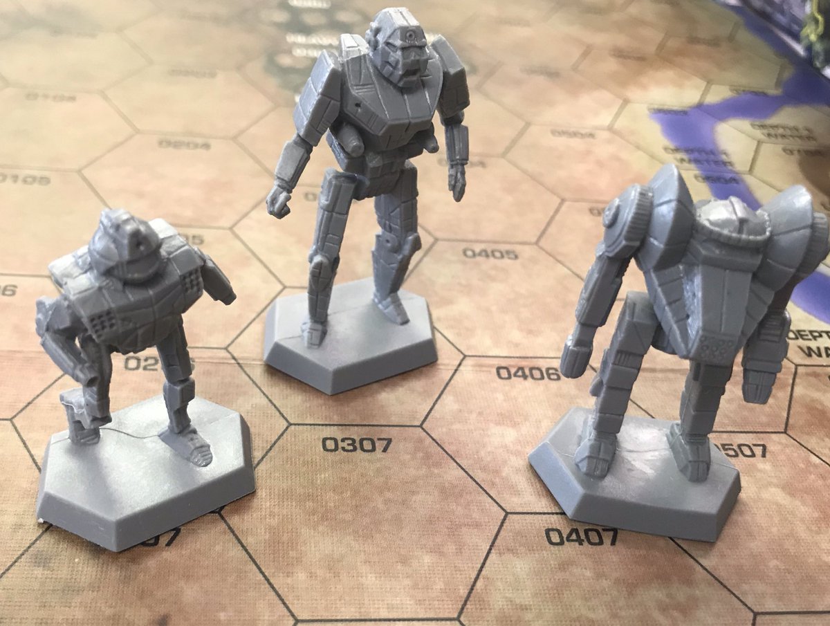 mindsculptgames's tweet photo. Recently acquired from a large buy from another store, Mind Sculpt Games has Battletech. The used intro kit has all the pieces and is unpainted. Only $40. Hardcover books to learn the game as well. https://t.co/obvRstYC1n