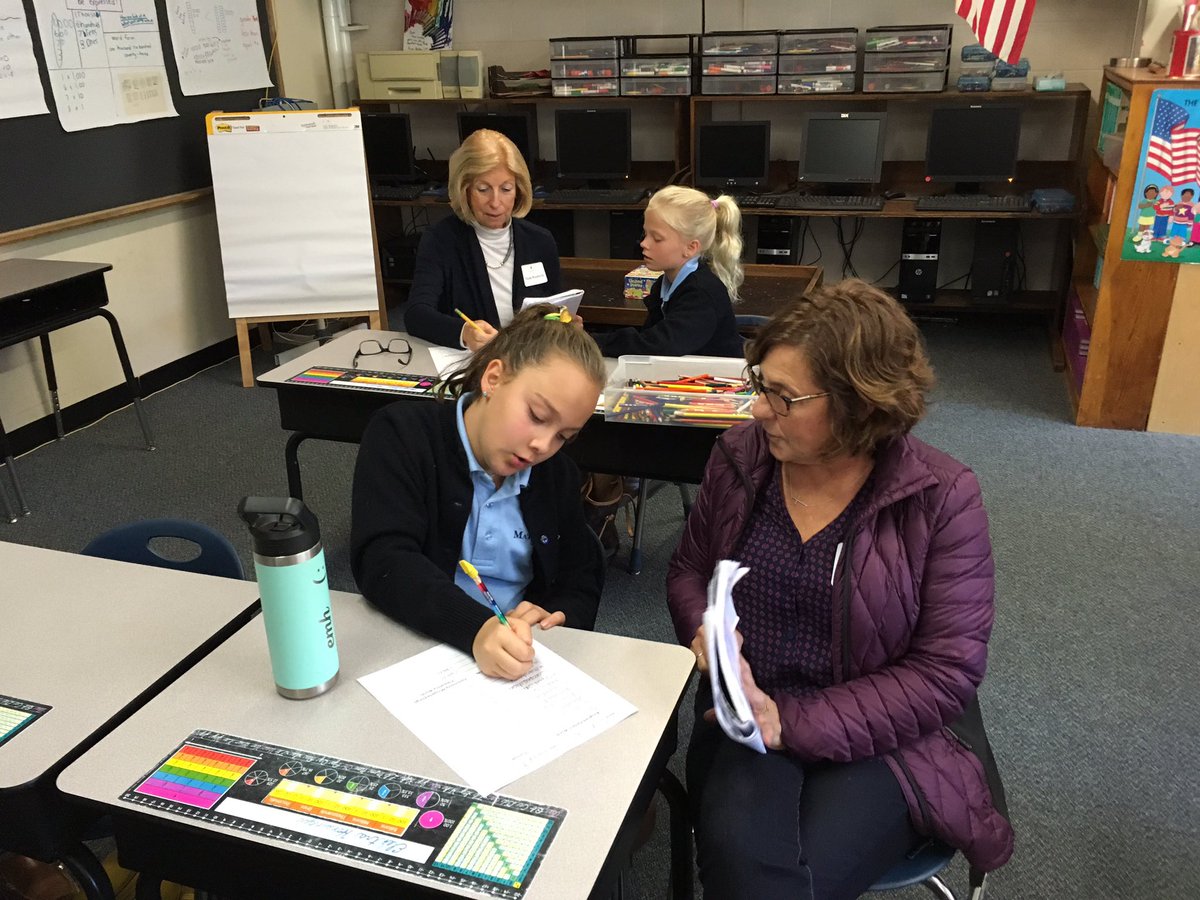 MCS3VT's tweet image. Many of our grandparents and special friends came to school on Friday, October 5 for Grandparents’ Day. They even gave us our spelling tests.