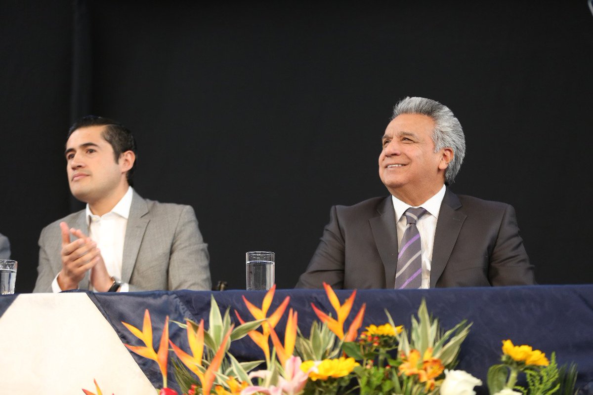 "Invito a ustedes para que, junto al Gobierno del Presidente <a href="/Lenin/">Lenín Moreno</a> Moreno, sigamos sentando las bases de la transformación económica. Que ustedes sean el ejemplo de que es posible hacer bien las cosas", ministro <a href="/RichardM_A/">Richard Martínez</a> #EsHoraEmprendedor