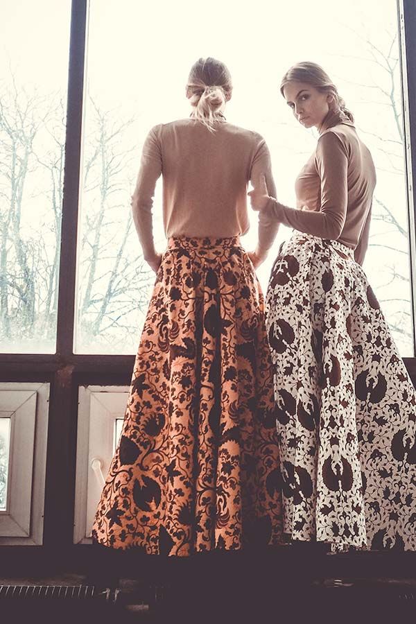 BombPetite's tweet photo. Don't think you can wear maxi skirts if you're petite? This skirt says otherwise!
Patterned, flaring A line maxi skirt with light brown leather detailing. side pockets and an invisible back zipper. It's also 100% skin friendly cotton. Shop now https://t.co/shcjtEuHhd https://t.co/Is6QK6xDBQ