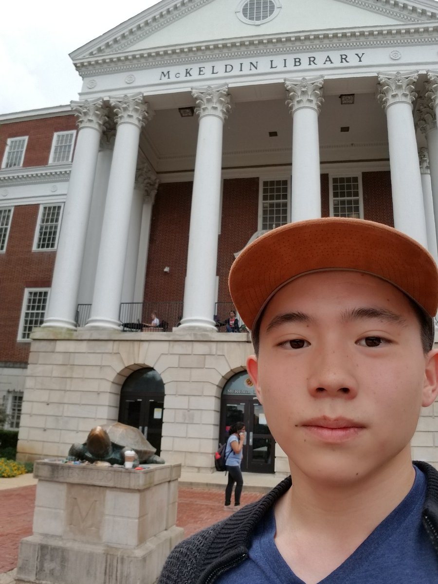 luoowen's tweet photo. @UMDThePride #SelfiePride @UMDThePride https://t.co/I4nvGFsR0E