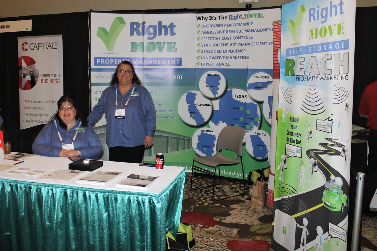 RightMoveSS's tweet photo. The Right Move Storage team attended the 2018 Annual Big Ideas in Storage Conference! Lots of great networking and self-storage socializing.
#RightMoveStorage #MakeTheRightMove #BigIdeas #StorageConference #Conference #Dallas #HiltonAnatole #Socializing #Networking https://t.co/2caerHpUwZ
