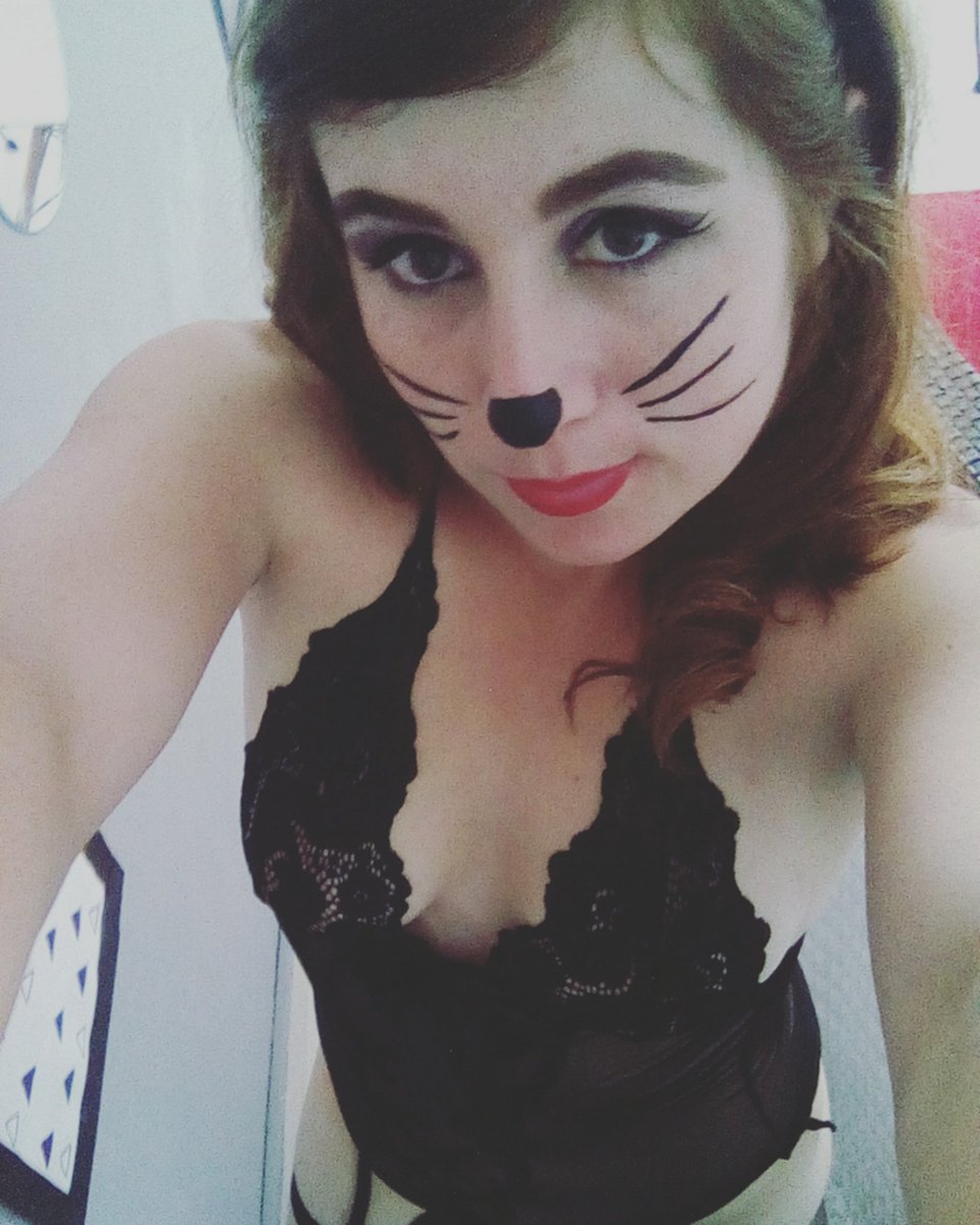 Modelosweb16gm1's tweet photo. When I was a very sexy cat.  🐱🐈🔥🔥🔥#Susanfox #cargirl #Chaturbate #Stripchat #Bongamodels #Myfreecams #cam4 https://t.co/vouhnrRLMn