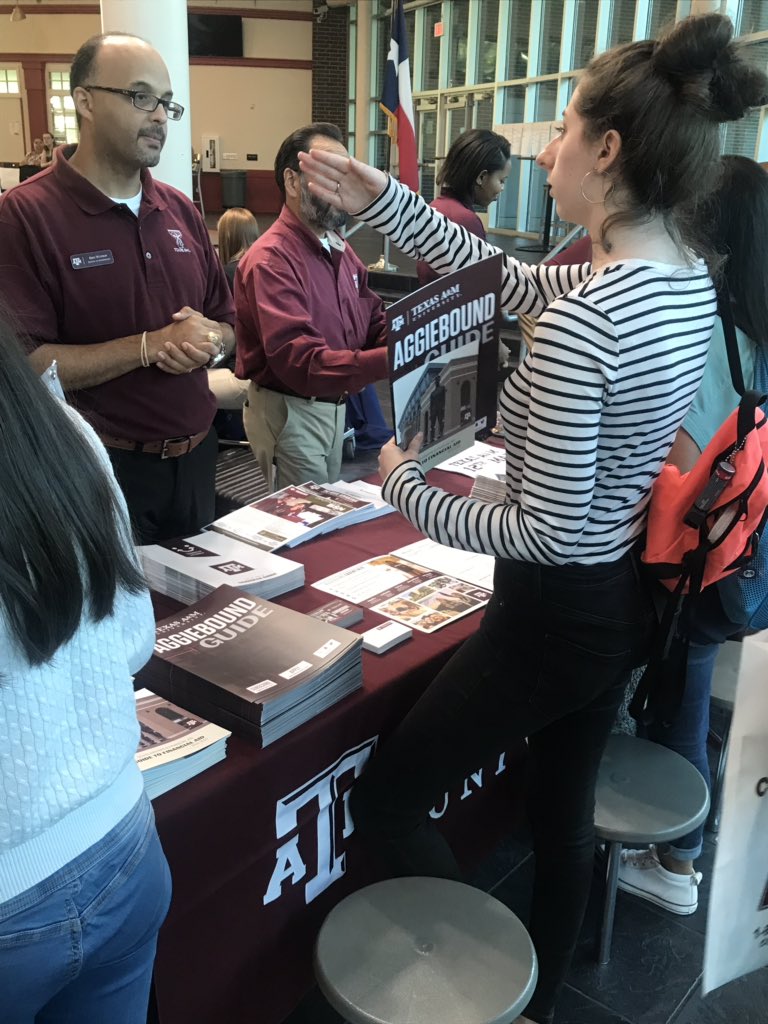 SpringISD's tweet image. Come join us at our annual College Night! We will be at Carl Wunsche Sr. High School from 6:00-8:00 pm! #SpringintoCollege