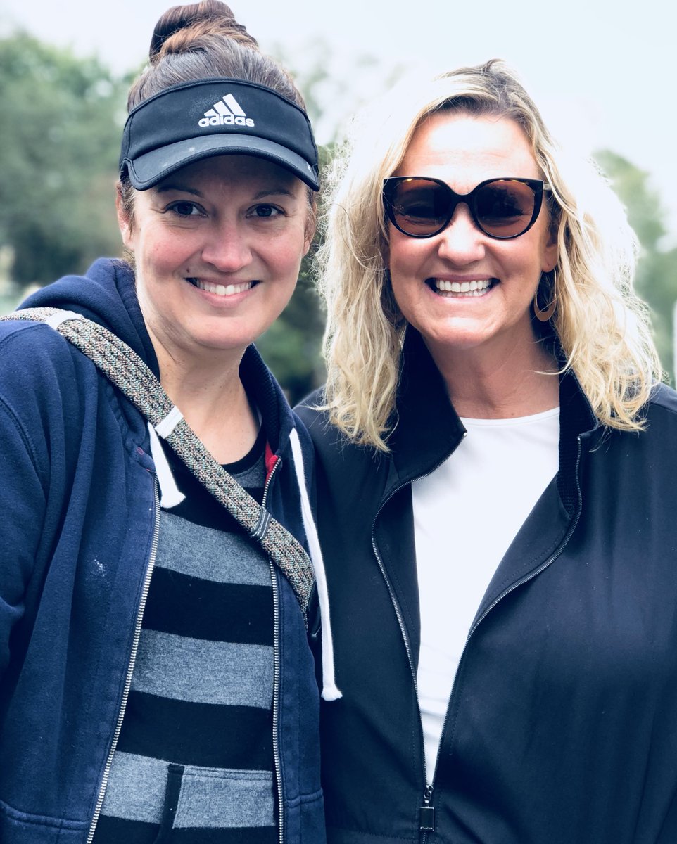carlarduke's tweet photo. On a total Mom Day at the zoo with crazy hair, Kavu bag and visor,  I was blessed to meet this beautiful lady. I told her that her words have ministered to so many.  She in return said, “It’s all for 
Christ.”@KarenKingsbury, Thank you for your kindness and your ministry. https://t.co/GIFgTvoPbN
