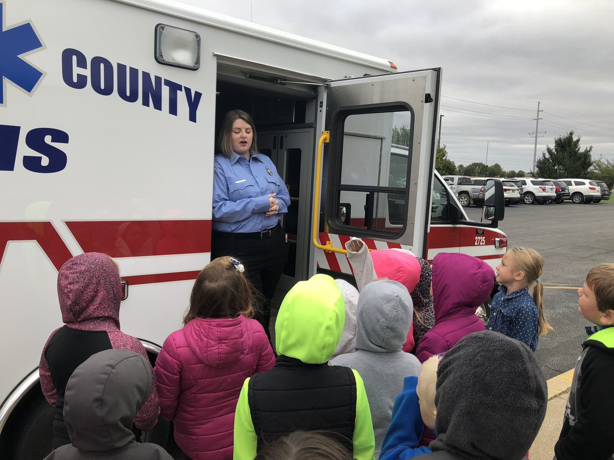 mmarsh_1220's tweet photo. We learned about fire safety this morning. Thank you @PerryTwpFire! @CPElem https://t.co/spy4pyzylU