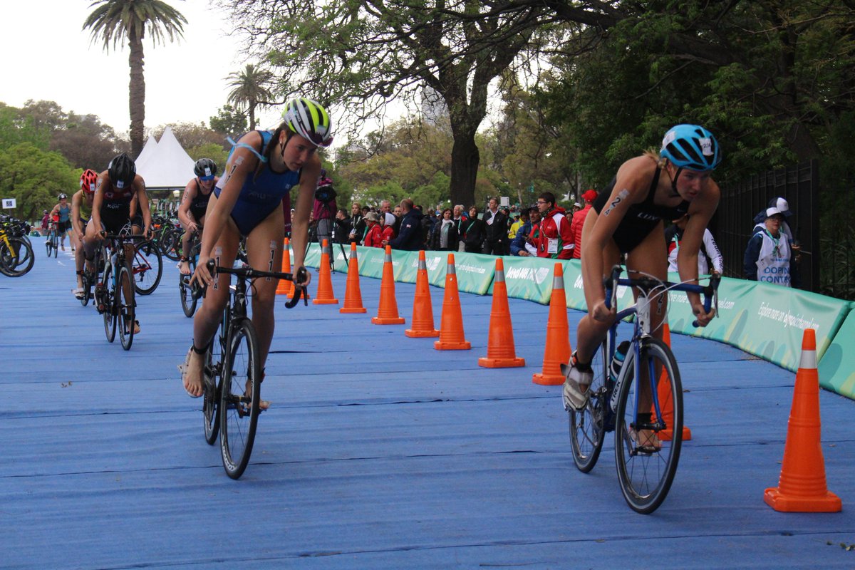 TRIARG's tweet photo. Así vivió @Delfi_Orlandini su participación en la competencia de hoy de #triatlon en los Juegos Olímpicos de la @BuenosAires2018 https://t.co/9E4iPWP6DJ