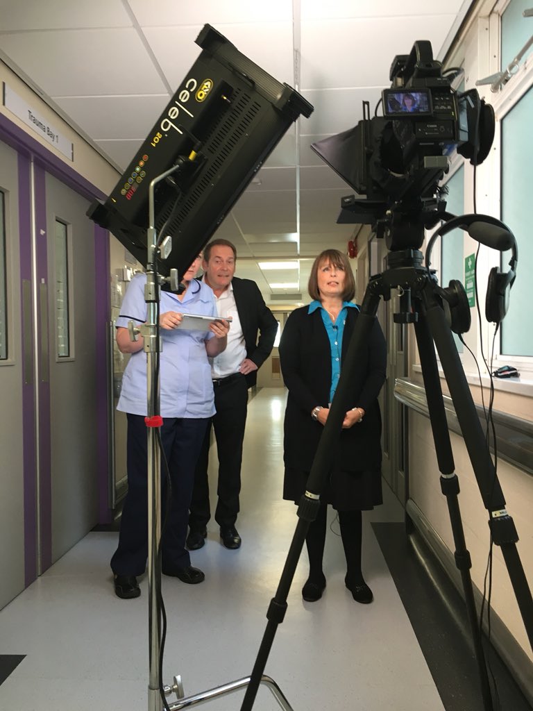 Only1annsmith's tweet image. Great staff engagement today #essentialtraining @AilsaBrotherton @MichelleDurkin7 @annetuc_ot @CatherineSilco1 @jablunt71 @BL_LTHTR @ClinEdTeam @tillyboss @sarahcu68504464 @DanJackson1978 @GerrySkailes @PartingtonKaren @CathyAtherton3