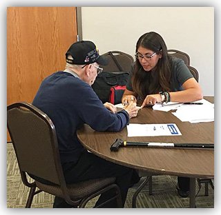 IndianaCAA's tweet image. .@NWICA connects seniors to healthy food options with farmers’ market program. The Senior Farmers’ Market Nutrition Program (SFMNP) helps eligible NW Indiana seniors to purchase locally grown fruits, vegetables and herbs. incap.org/enewsletter/20… #CommuniityActionWorks!