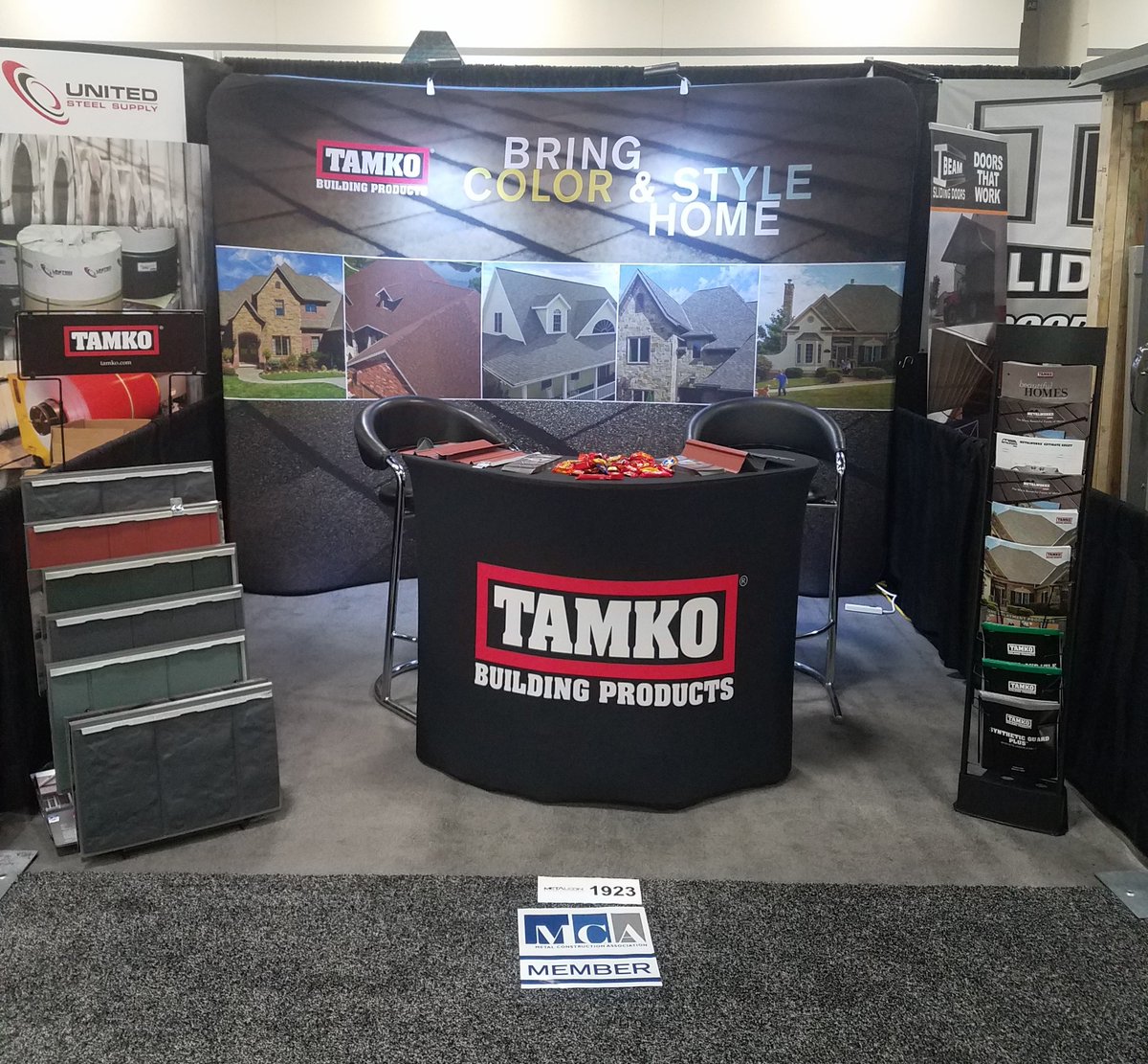 TAMKO_News's tweet photo. It's a tradeshow kind of week over here! We're showing off our #MetalWorks #steelshingles at #METALCON18 today and tomorrow in #Charlotte Stop by #TAMKO's booth # 1923 and tell Chris we sent you! @metalcon https://t.co/F1WnY820nR