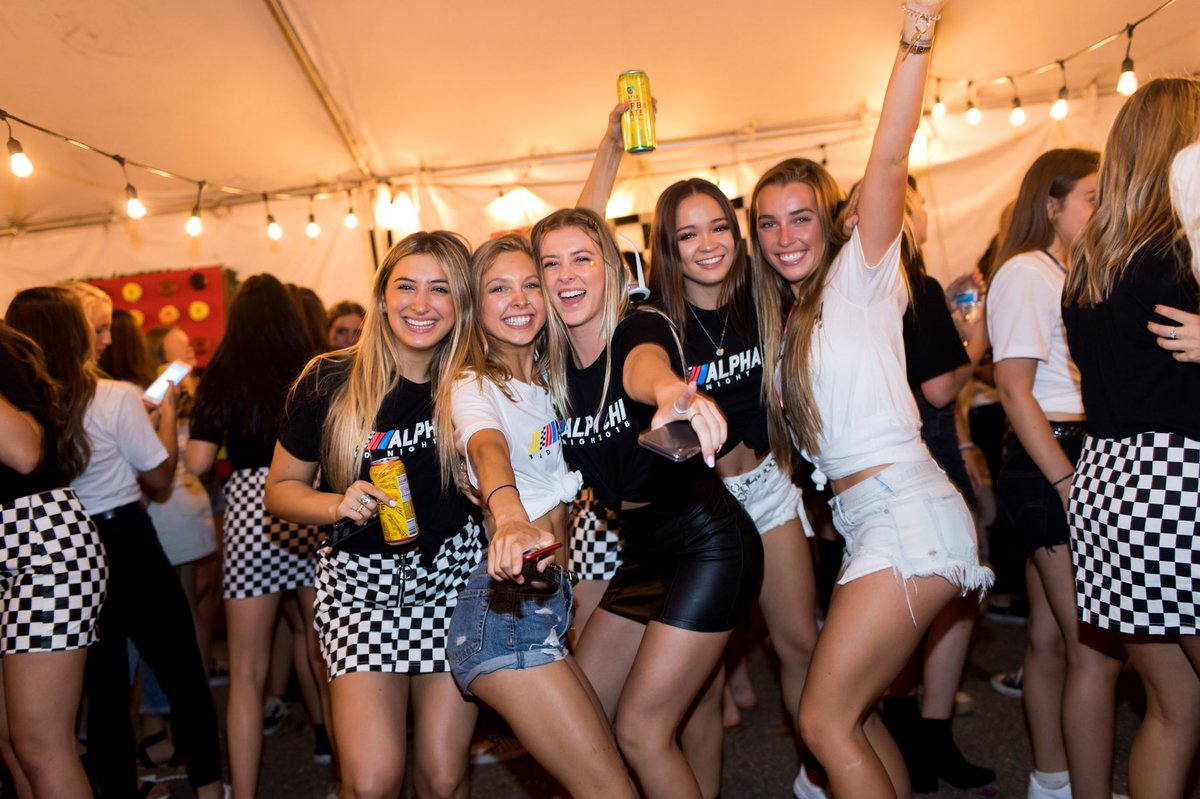 AXOCalPoly's tweet image. PC’18 CAME IN HOT🏁🔥 #bidnight #axocalpoly #pc18