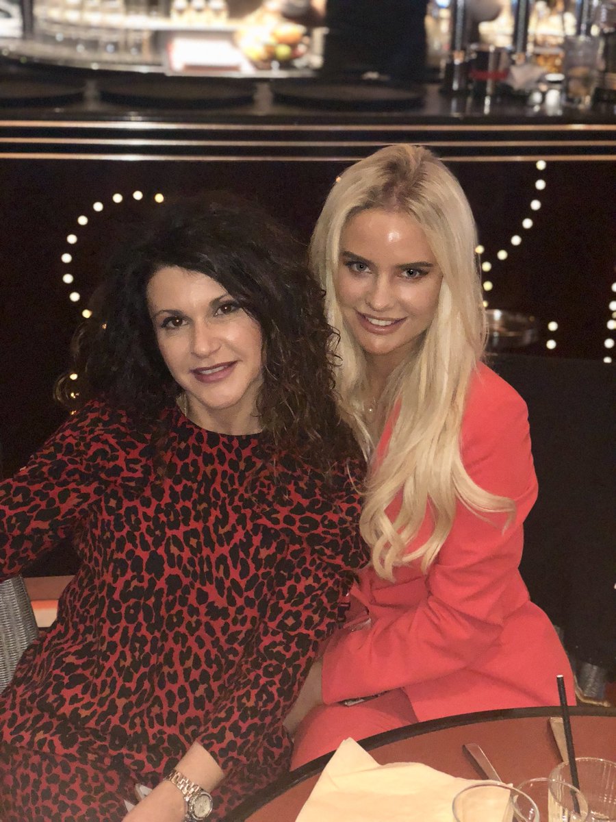 PG_HL's tweet image. Great lunch w/ @MafiaYorkshire #leedsbizweek