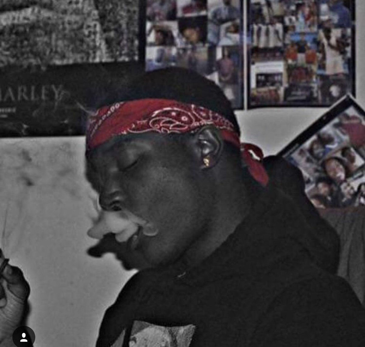 skrilllllla's tweet photo. I’ll Do Anything To Get Solid Bakk #LongLiveSolid 🌹 https://t.co/sO3RPM5klr