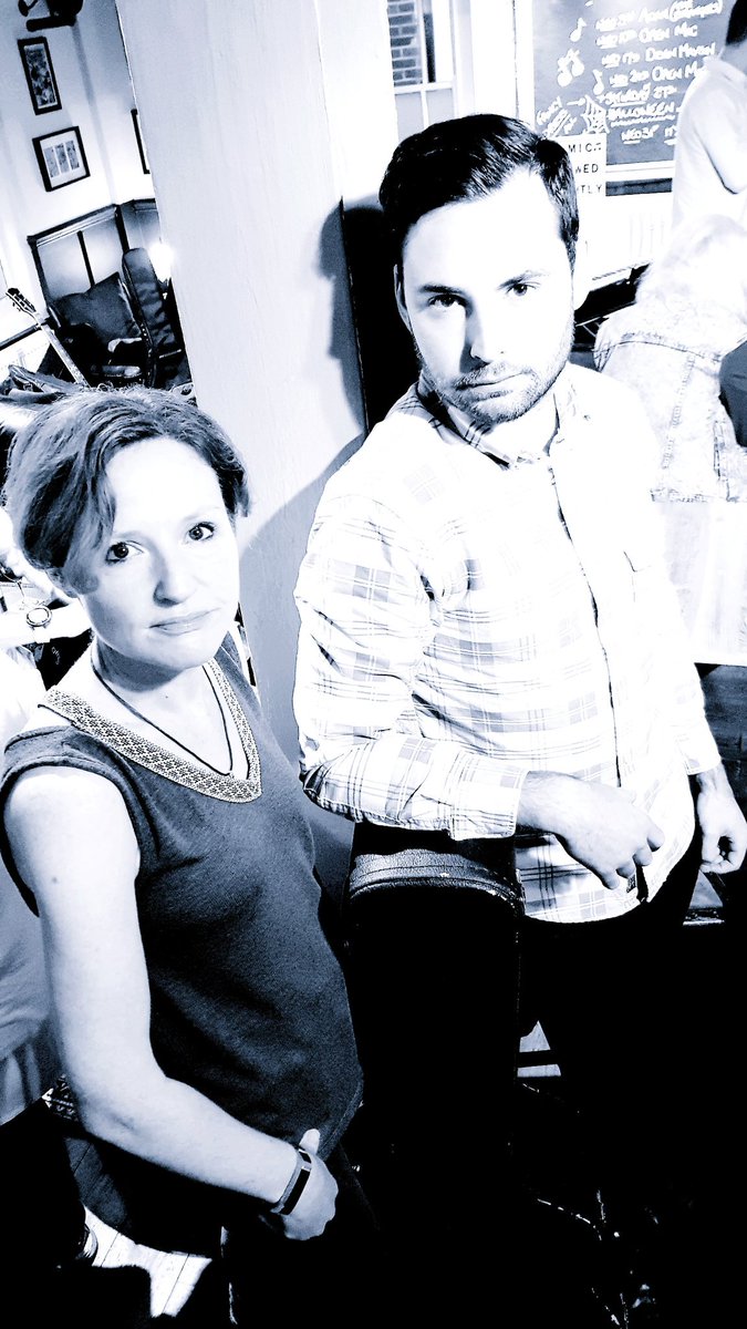 r_mileham's tweet photo. Singing with Mr Luke Harris at @4aleandgin #Banbury last night, lots of great music there every week mostly in black and white apparently. #toomanyfilters #nosuchthing https://t.co/ng7sKyzGML