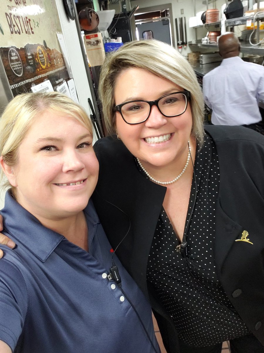 tecora10's tweet photo. CSL Validation complete!!!  Excited for this next step in my journey!! #ChilisLove 🌶❤😁 @amanda3mckinney @Cgravens1 @zchampagne91 https://t.co/flnggk6ErM
