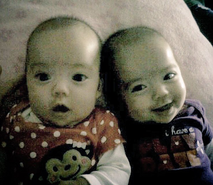 mrwasatch's tweet photo. ⏪ #ThrowbackThursday to 7 years ago when #YayaAndYami we’re lil babies 🤗🤗 #SeemsLikeYesterday #CrazyHowTimeFlies #RewindButtonPlease #LookAtThemNow #MyPrideAndJoy #DadLife https://t.co/CgW1f3DMIn