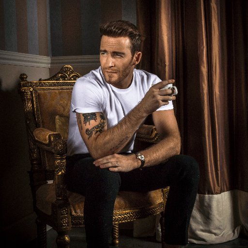 annemarie7323's tweet photo. #MusicHourUK @MusicHourUK
Get 2 free downloads when you preorder @JAYJAMES new album here on @PledgeMusic ⬇️⬇️
https://t.co/KHkYNvVPBT
Check out #AlmostYou on @YouTube 💖👌 https://t.co/rELcAaczFL https://t.co/H6nYATHpeN